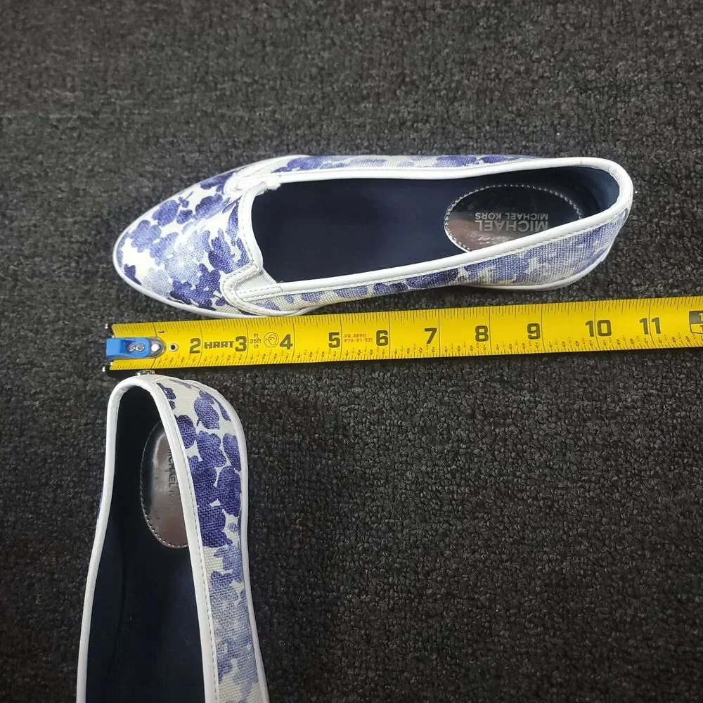 Michael Kors Size 7.5M  Flats Slip On Canvas Shoes Blue White Floral Print - Picture 8 of 9